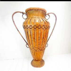 Elegant Vintage Wicker Vase: Tall 1970s Boho Home Decor 17.5” tall